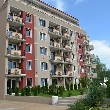 Vip Zone Studio Apartment *